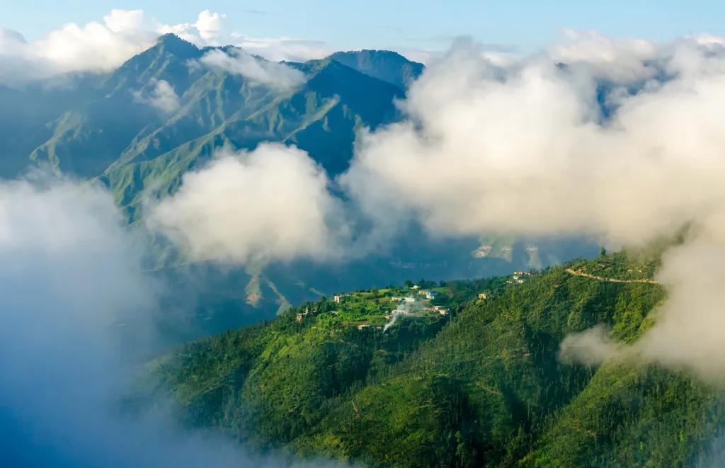 Delhi to Mussoorie Tour Package
